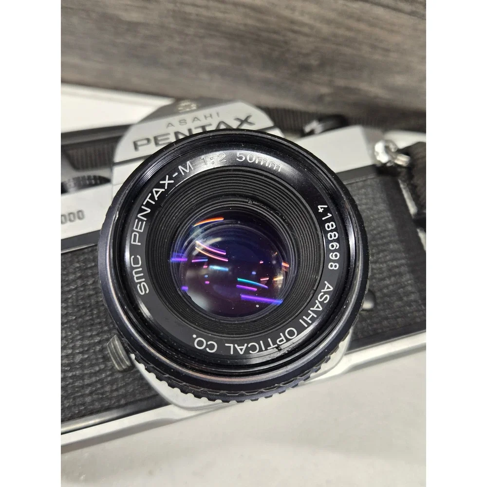 Pentax K1000 35mm SLR Film Camera SMC Pentax-M 50mm f2 Lens Mino Auto 25 Flash